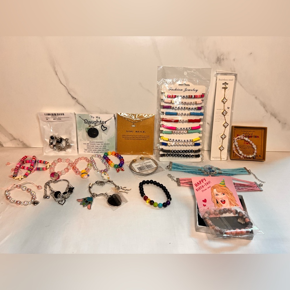 Lot of fun accessories!